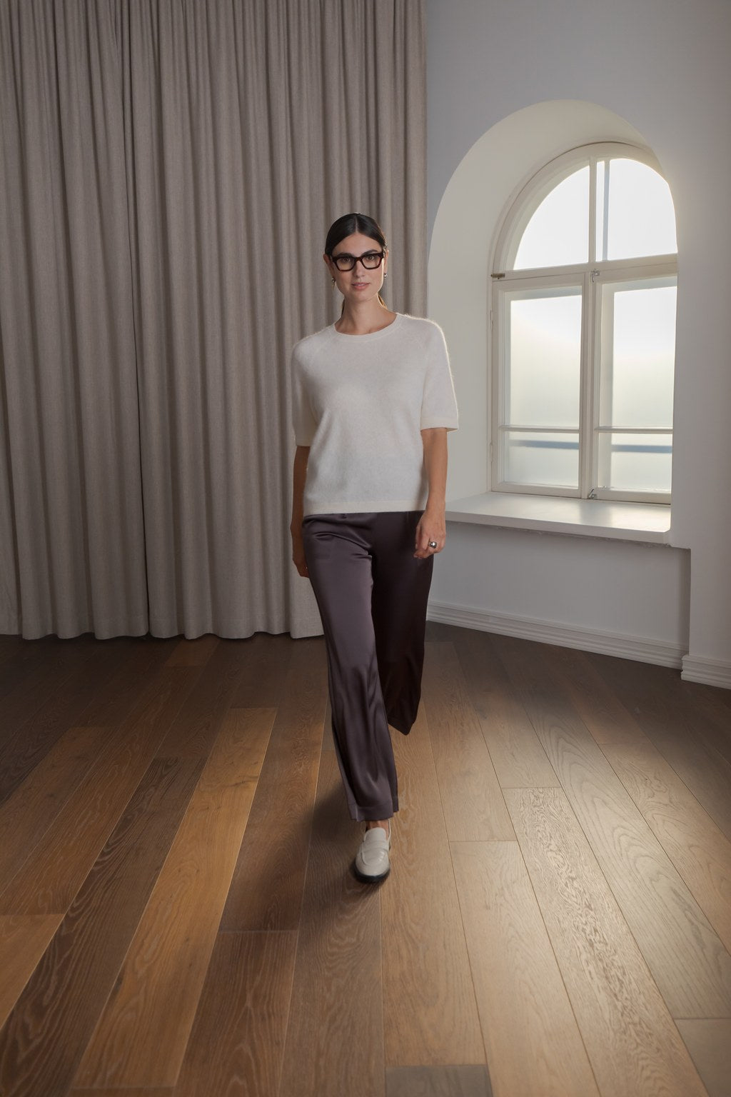 Lyhythihainen kashmirneule, Cream