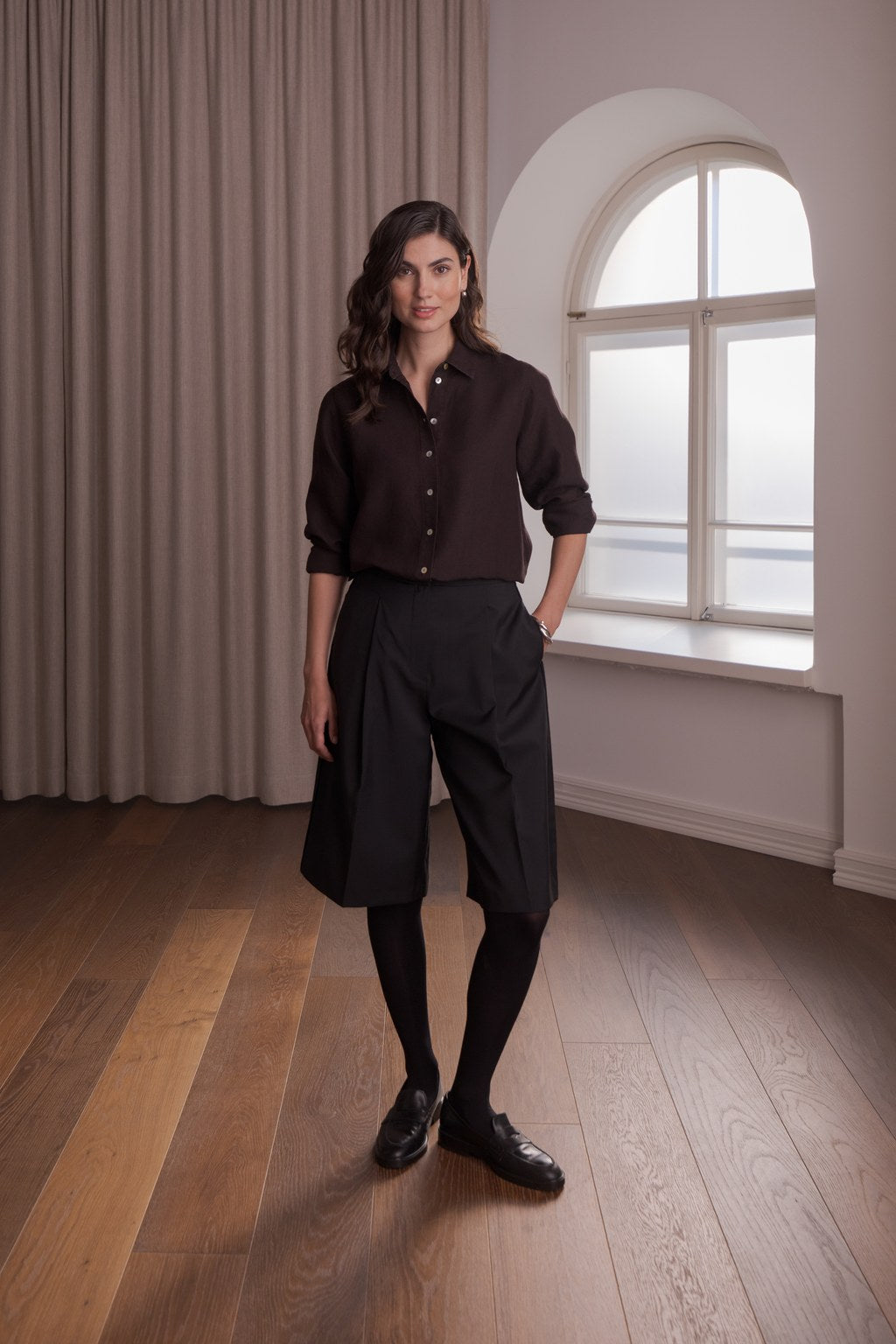 Pellavakauluspaita, Dark chocolate