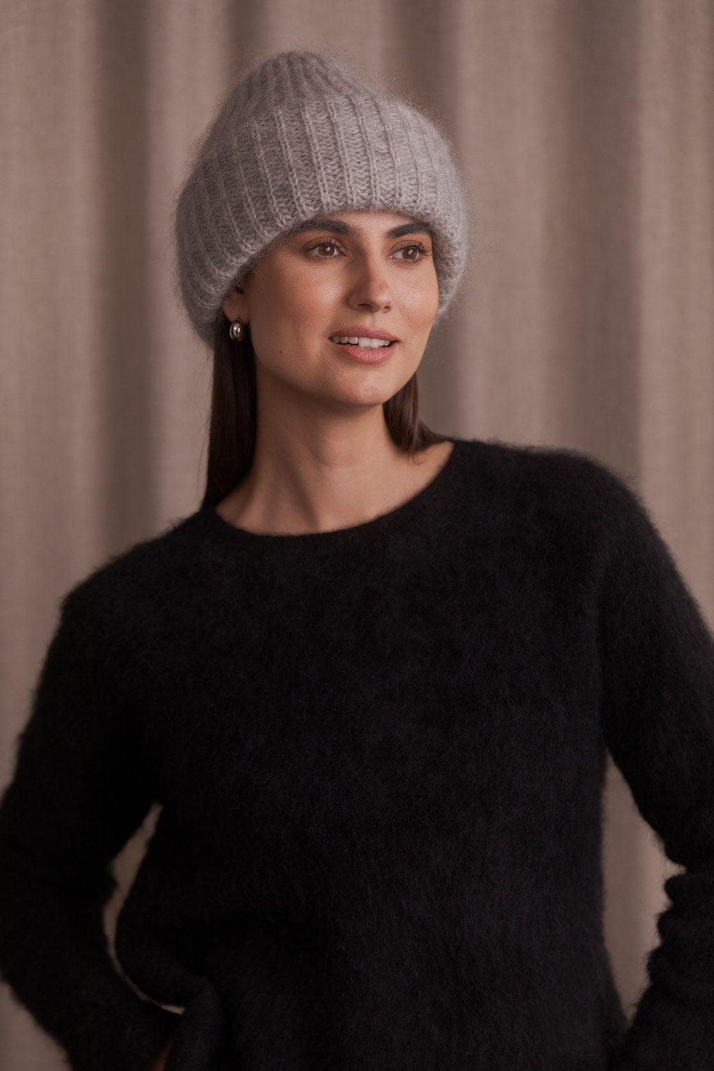 Paksu pipo kid mohairsekoitteesta, Light grey melange