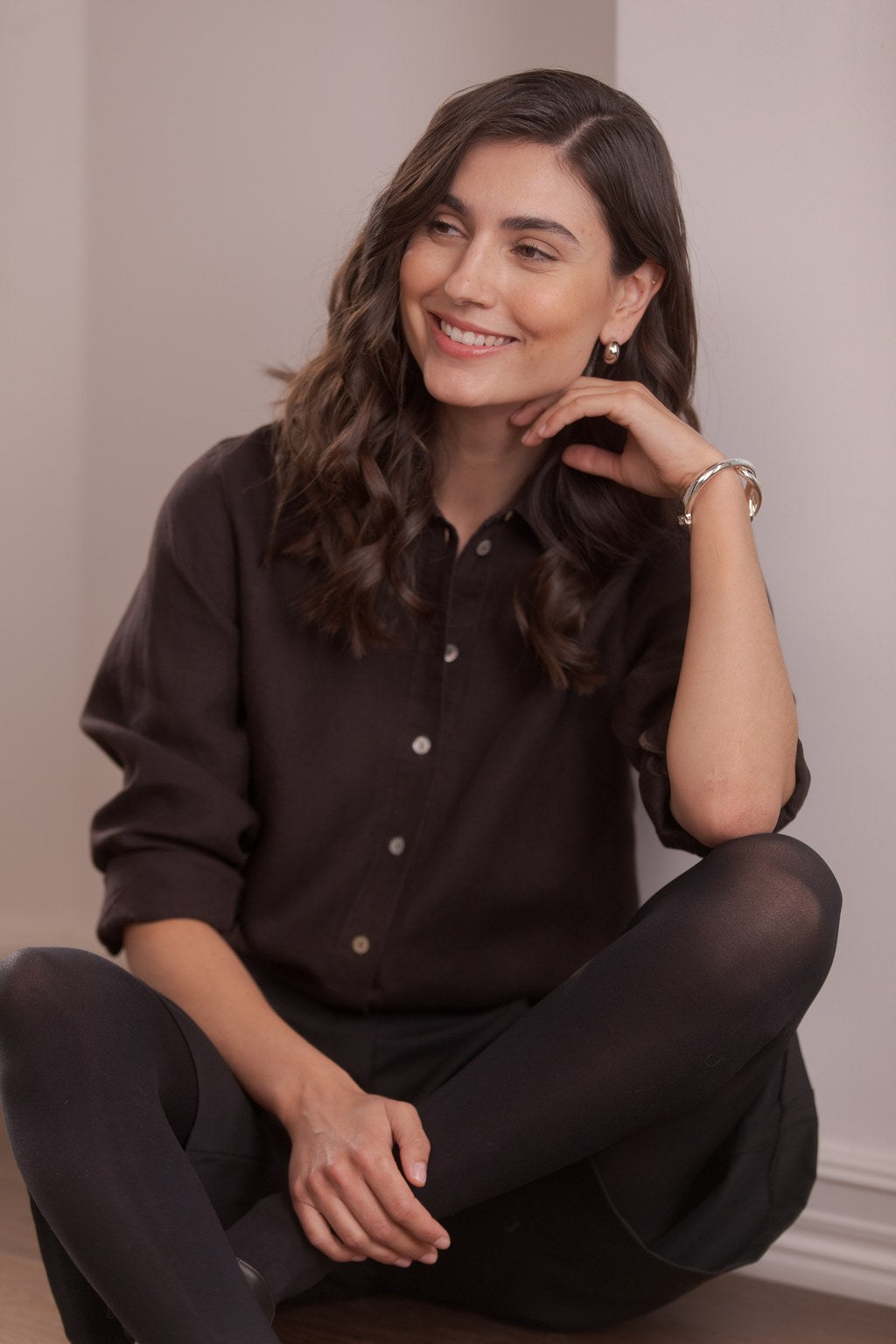 Pellavakauluspaita, Dark chocolate