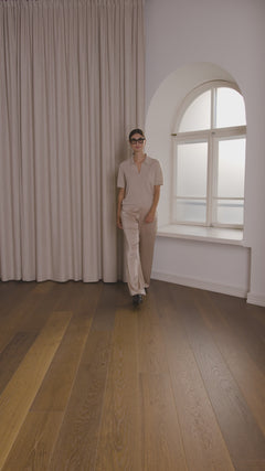 Lyhythihainen kauluksellinen sileä kashmirneule, latte