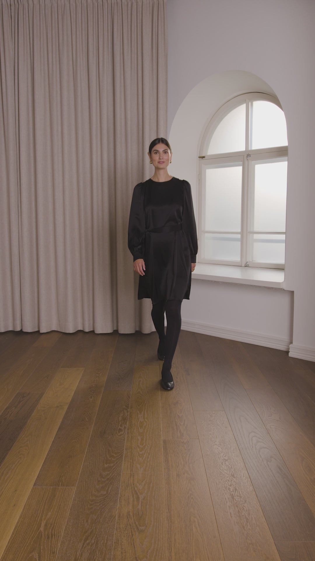 Long puff sleeve satin dress